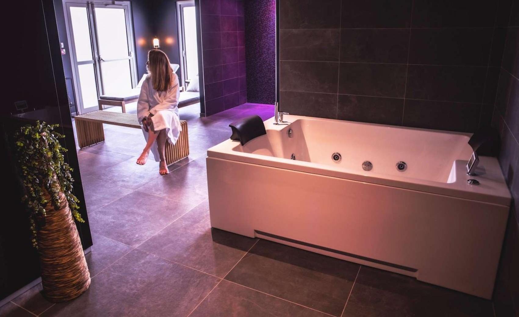 Brit Hotel Le Galion & Spa ビニック エクステリア 写真