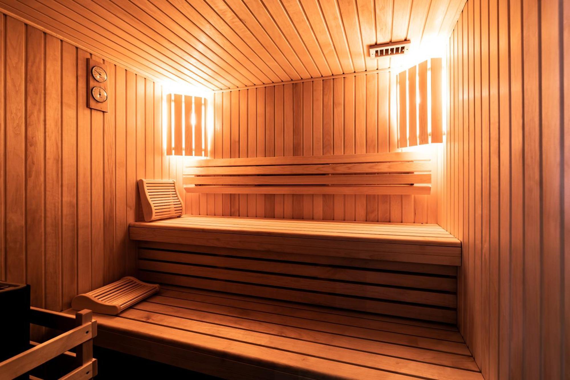 Brit Hotel Le Galion & Spa ビニック エクステリア 写真